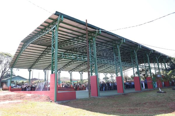 Gobernación de Alto Paraná inaugura obras en Raúl Peña, Naranjal y San Cristóbal - ADN Digital