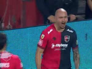 Vídeo: El gol de Carlos González en la derrota 2-1 de Newell’s - Fútbol Internacional - ABC Color
