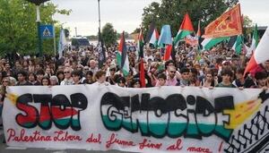 Miles de personas marchan en apoyo del pueblo palestino en el Festival de Venecia - Mundo - ABC Color