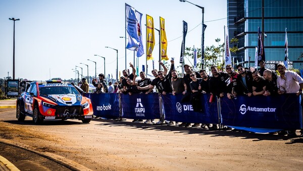 Luis Moya, histórico copiloto de Carlos Sainz, califica de ejemplar la organización del Rally del Paraguay
