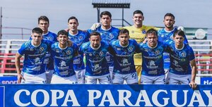 Versus / ¡Se fueron todos! Sol está por descender, se quedó sin DT y sin gerenciamiento