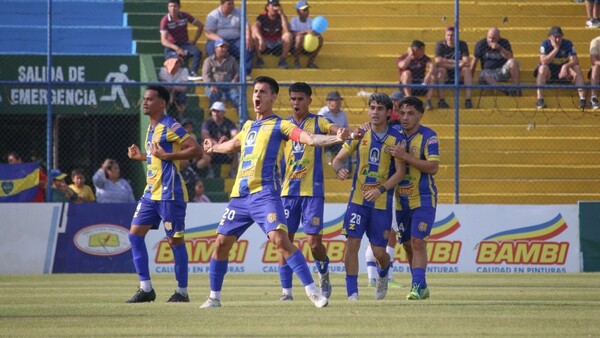 Capiatá gana un partido clave y es nuevo escolta