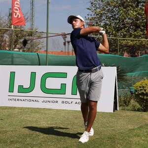 Franco Fernández sigue en punta en el Junior Invitational de golf - Polideportivo - ABC Color