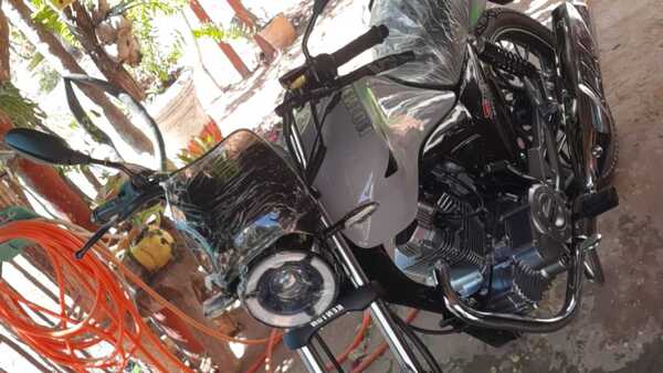 Disparan a motociclista para robarle su biciclo en Caacupé