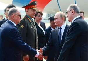 Putin llega a Tianjin para participar en cumbre de la OCS, donde se verá con Xi y Modi - Mundo - ABC Color