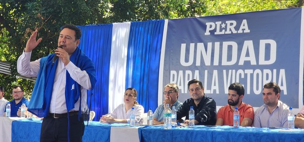 Con miras al 2026, Riveros y Buzarquis oficializan dupla para el PLRA - ADN Digital