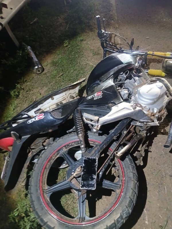 Joven motociclista pierde la vida en un siniestro vial en Iturbe