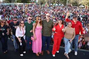 Itaipú utiliza recursos y eventos para niños para promocionar a candidato colorado a la intendencia   - ABC en el Este - ABC Color