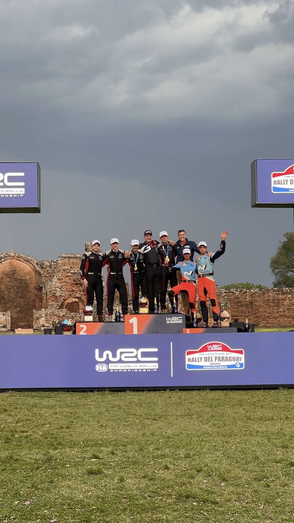 Sébastien Ogier se coronó campeón del WRC Rally Mundial - trece