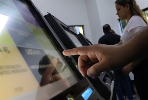 TSJE prepara licitación para alquiler de máquinas de votación - ADN Digital