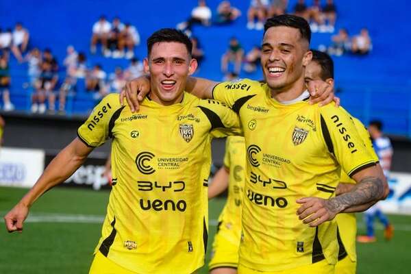 Brahian Vidal demuestra su faceta goleadora - Deportivo Recoleta - ABC Color