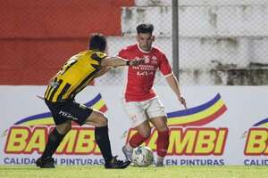 Guaraní enfrenta a General Caballero JLM, en el duelo de intereses distintos - Fútbol - ABC Color