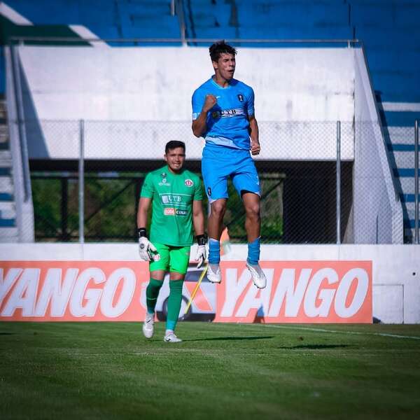 Ariel Ávalos convierte para el Bulo Bulo - Fútbol - ABC Color