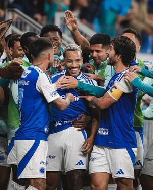 Cruzeiro de Gamarra vence al São Paulo de Bobadilla - Fútbol - ABC Color