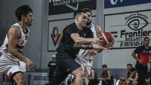 Intensa lucha en el Clausura de básquet masculino