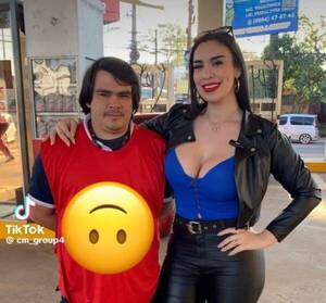 Fan de Ana Laura Chamorro imprimió una taza con su foto ¡y la doña la rompió!