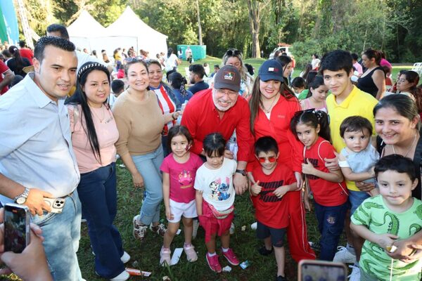 Más de 22.000 personas celebraron el Día del Niño con Itaipú en Alto Paraná - ADN Digital