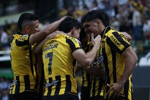El Legendario alcanza la cima del torneo
