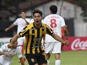 Guaraní se apodera del liderazgo - Fútbol - ABC Color