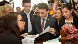 Comuna pagó de más a consultores G. 433 millones, según intervención