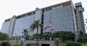 El BCP aprueba estrategia de reducción de fraudes para puntos finales del SIPAP