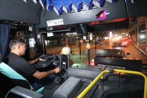 Choferes y Gobierno buscan hoy destrabar el paro de transporte - ADN Digital