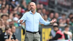 Después de apenas dos partidos, Leverkusen despidió al entrenador Erik ten Hag