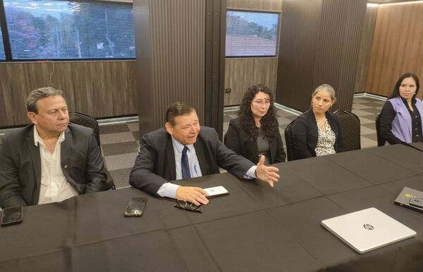El INDERT inició un programa de educación financiera rural con experta mexicana