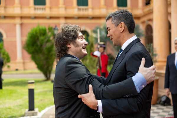Congreso prepara sesión de honor para recibir al presidente argentino
