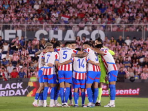 Albirroja anuncia convocatoria para duelos decisivos