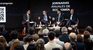 Presidente del BCP destacó la inflación controlada y el sistema financiero solvente
