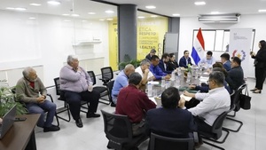 Gobierno y transportistas buscan acuerdo para evitar huelga del 3 y 4 de septiembre
