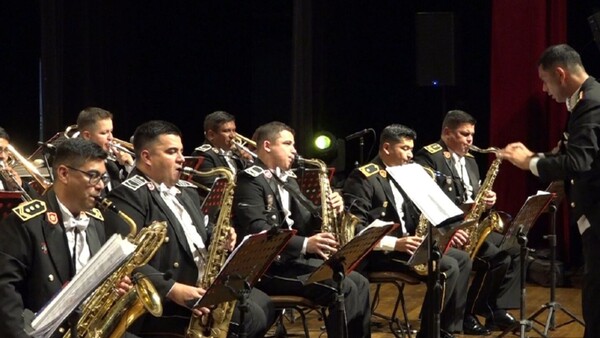 La Orquesta y Banda de la Policía ofrece Gala de la claqueta
