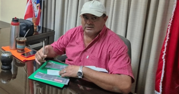 Permiten a intendente condenado acercarse más a la Municipalidad