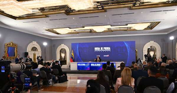 La Nación / Maduro denuncia barcos con misiles cerca de Venezuela