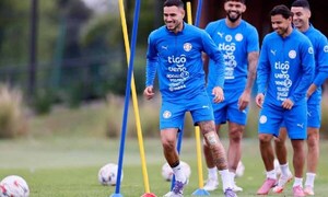 Albirroja intensifica preparación para juego clave rumbo al Mundial – Prensa 5