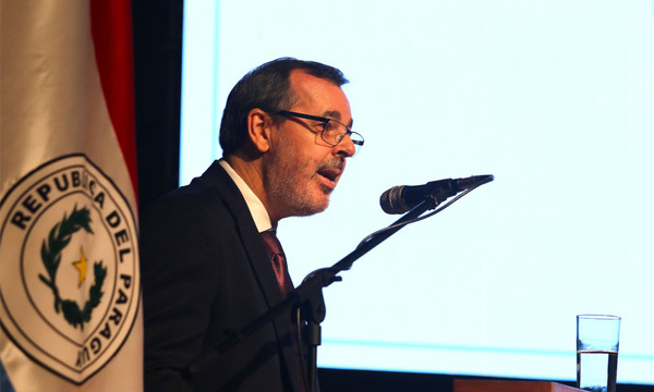 Presidente del BCP defiende ley del Mercado de Valores como clave para el grado de inversión - OviedoPress