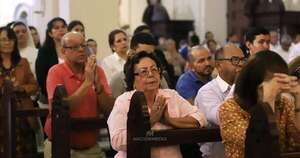 La Nación / Piden oración por la paz mundial y ayuda solidaria para las víctimas