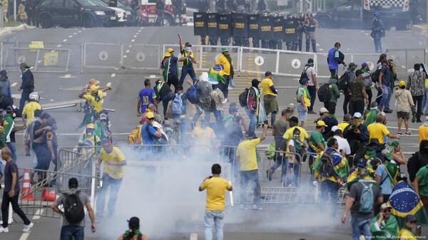 Bolsonaro afronta juicio en Brasil por intento de golpe de Estado - El Trueno