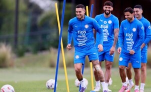 Albirroja intensifica preparación para juego rumbo al Mundial