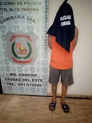 Aprehenden a presunto ladrón en flagrancia en barrio Obrero - Info Alto Parana