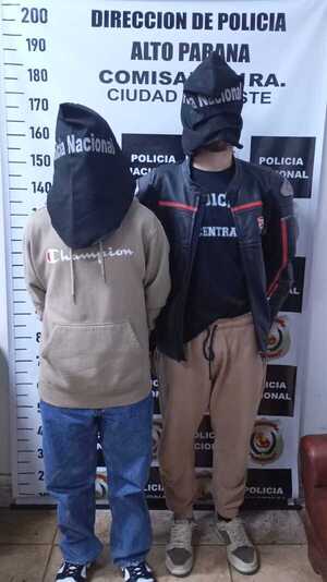 Dos brasileños detenidos con marihuana en Ciudad del Este - Info Alto Parana