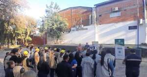 La Nación / En minga ambiental de Villa Elisa eliminan más de 1.300 criaderos de moquito