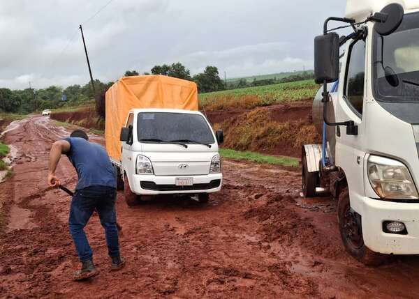 Zona productiva de Nueva Toledo aislada en cada lluvia - Nacionales - ABC Color