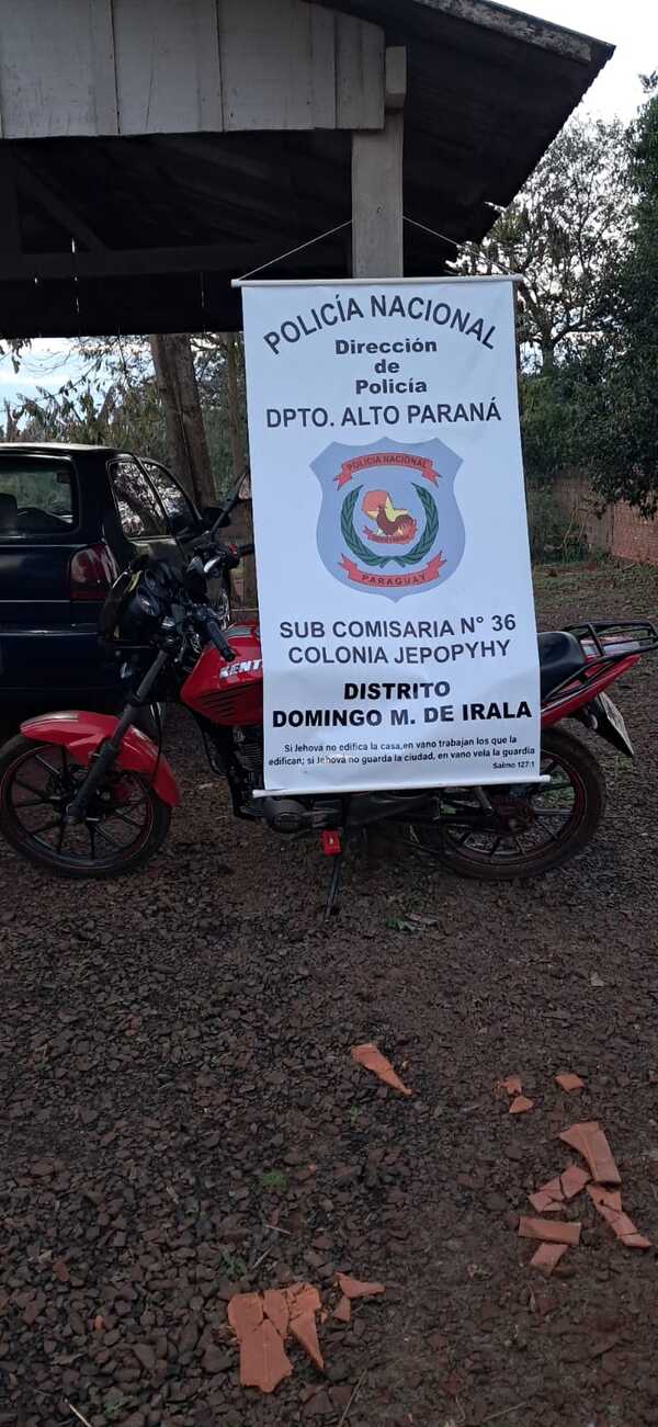 Incautan motocicleta por exposición al peligro en el tránsito en Domingo Martínez de Irala - Info Alto Parana