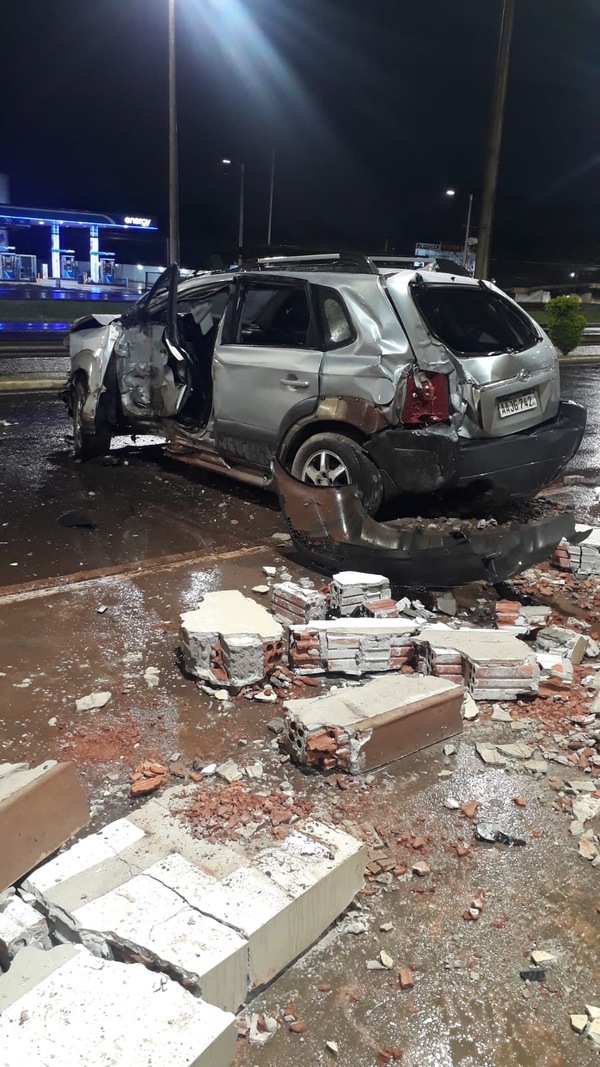 Accidente de tránsito con lesiones y daños materiales en Km 9 Acaray - Info Alto Parana