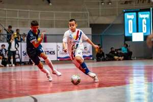 Mundial C13 de fútbol de salón: Albirrojitos clasificados a la fase final - Polideportivo - ABC Color