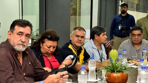 No habrá huelga ante promesa de aplazar estudio de reforma