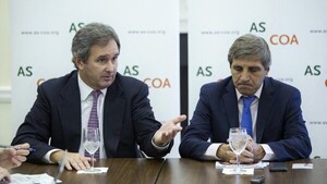 Gobierno argentino interviene para frenar suba del dólar