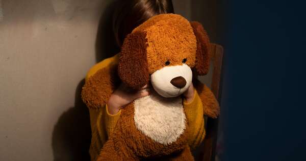 La Nación / Operación “Aliados por la Infancia”: dos detenidos y 15 niños rescatados tras allanamientos